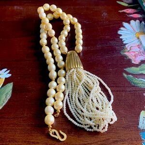 Ivory, pearl, vintage necklace cool Clasp